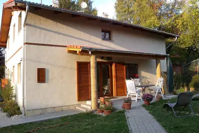 Image de Maison de vacances avec haute qualité et tennis de table