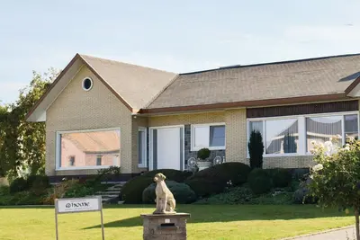Image de Belle maison à Ruiselede avec WiFi