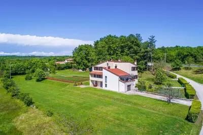 Image de Magnifique appartement Ă Barban avec.
