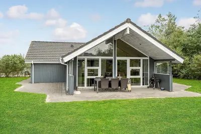 Image de Belle maison à Tarm avec sauna