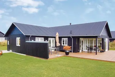 Image de Superbe maison à Nysted avec sauna