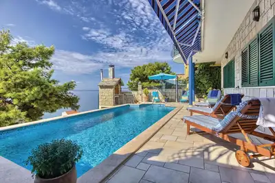 Image de Bel appartement de 3 chambres à.