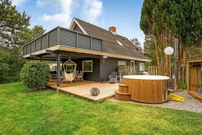 Image de Belle maison à Glesborg avec WiFi