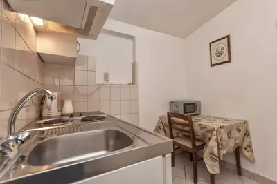 Image de Appartement et Chambres Ivan (45191-A18) - Makarska