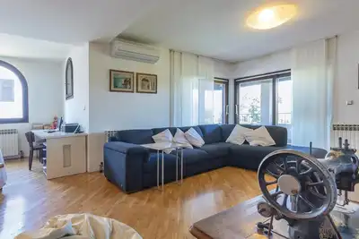 Image de Superbe appartement à Pula avec WiFi