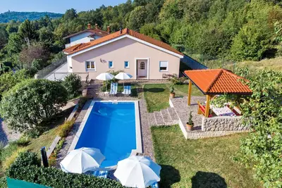 Image de Belle maison Ă Kastav avec WiFi