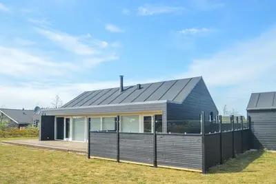 Image de Superbe maison à Brovst avec sauna