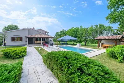 Image de Superbe appartement Ă Barban avec WiFi