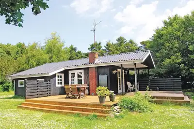 Image de Maison confortable Ă Humble avec.