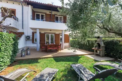 Maison de vacances avec jardin