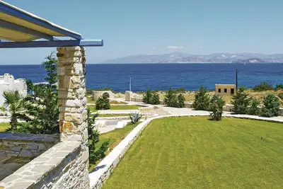 Image de Maison confortable Ă Ampela, Paros avec.