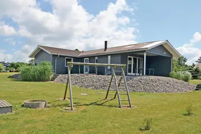 Image de Belle maison à Millinge avec WiFi