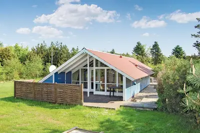 Image de Maison confortable de 3 chambres à.