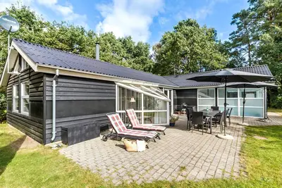 Image de Superbe maison à Glesborg avec cuisine