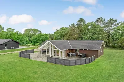 Image de Superbe maison à Rømø avec sauna