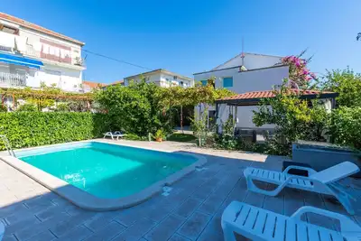 Image de Superbe appartement Ă Kastel Stari