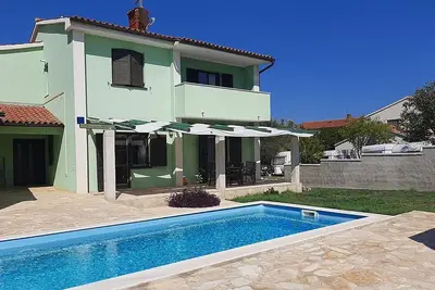 Image de Superbe maison Ă Liznjan avec WiFi
