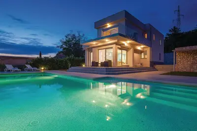 Image de Superbe maison à Crikvenica avec WiFi