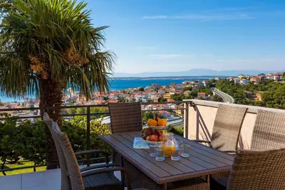 Image de Appartement de vacances avec vue sur la mer