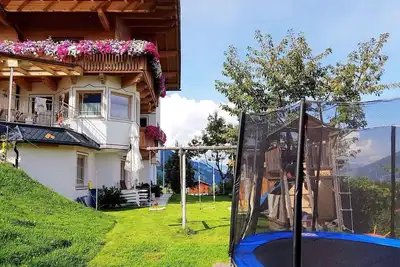 Image de Appartement de vacances avec vue sur la montagne