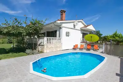 Image de Belle maison de 3 chambres à Nedescina