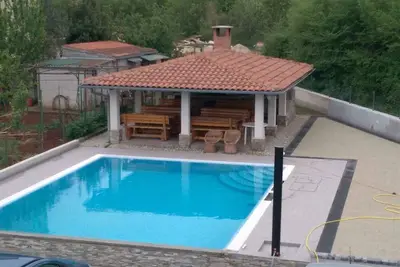 Image de Appartement de vacances avec piscine commune et climatisation