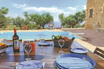 Image de Maison Elia with private pool