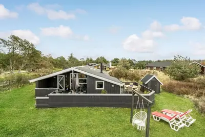 Image de Magnifique maison à Thisted avec sauna