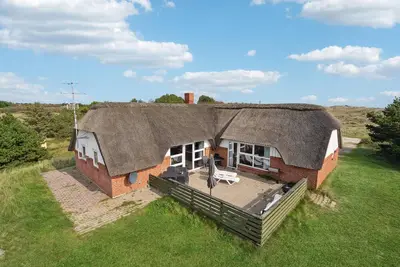 Image de Belle maison à Fanø avec sauna