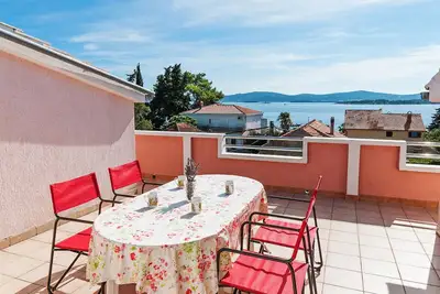 Image de Superbe appartement Ă Sv. Filip i Jakov