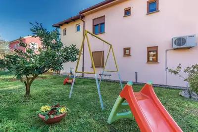 Image de Superbe appartement à Fazana avec WiFi