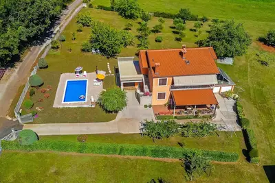 Image de Superbe appartement à Nedescina