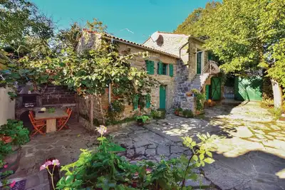 Image de Belle maison de 2 chambres à Smarje