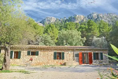 Image de Belle maison à Estellencs avec jacuzzi