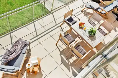 Image de Big Sea - Kells Apartments