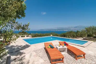 Image de Belle maison à Postira