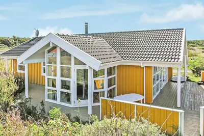 Image de Nice home in Hjørring with WiFi