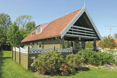 Image de Belle maison Ă Gudhjem avec cuisine