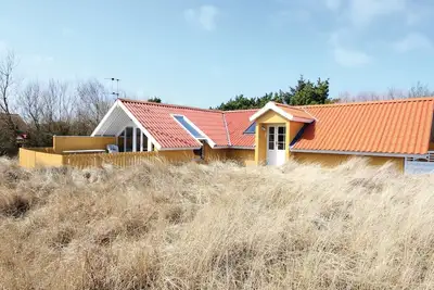Maison confortable à Hvide Sande avec.