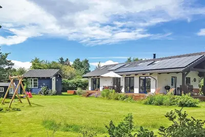 Image de Belle maison à Askø avec WiFi