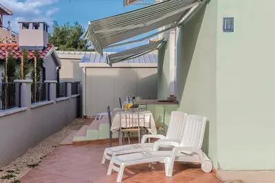 Image de Superbe appartement 1 chambre à Biograd