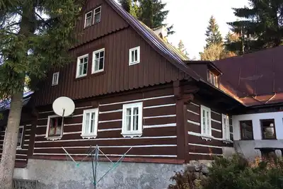 Image de Maison de vacances plein de style équipé d' une cheminée et d' un sauna
