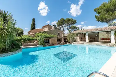 Image de Superbe maison Ă Orgon