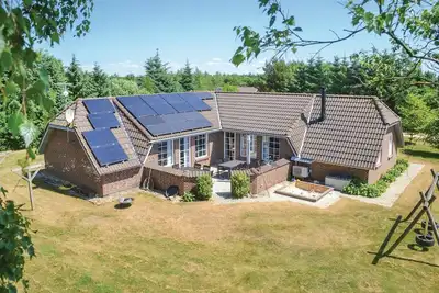 Image de Belle maison à Oksbøl avec sauna