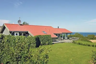 Image de Superbe maison à Allinge avec sauna