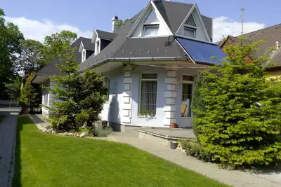 Image de Appartement de vacances dans un endroit calme avec Internet