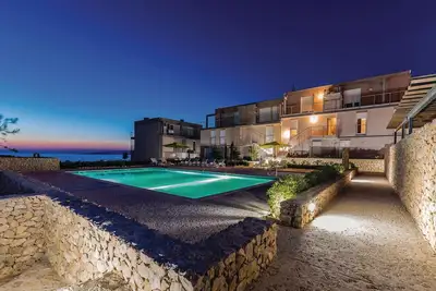 Image de Bel appartement de 2 chambres à.