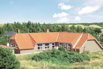Image de Superbe maison à Blåvand avec WiFi