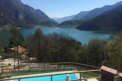 Image de Appartement de vacances avec vu sur le lac