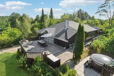 Image de Belle maison à Ebeltoft avec sauna